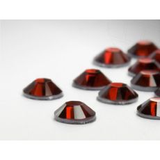 SW kristallid SS8 Siam 50 tk, SW  Kristalle, SS8 (2,4 mm)